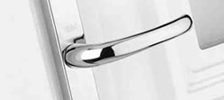 58_kestrel_windows_front-door-hardware.jpg